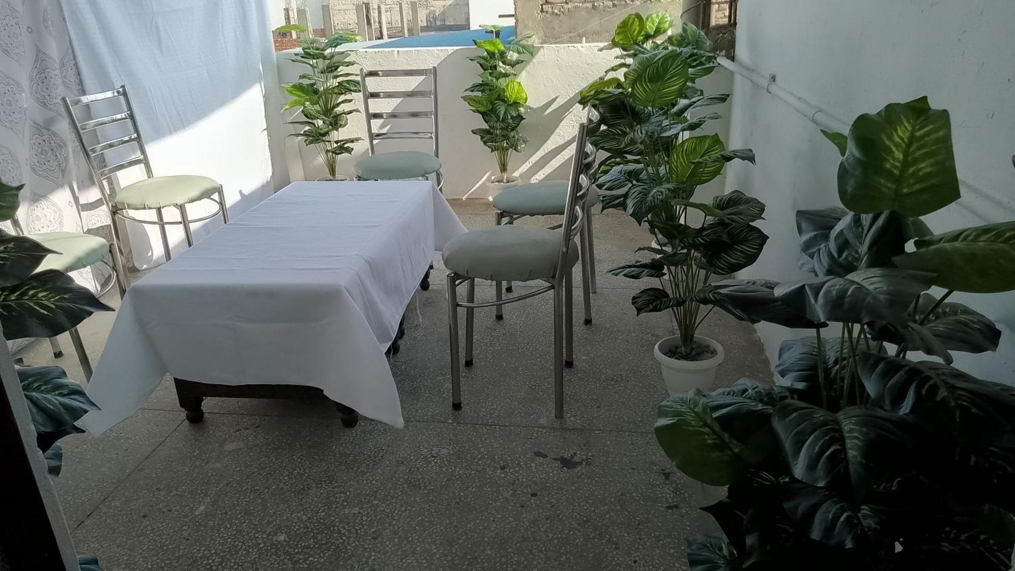 Hotel Clink New Delhi Airport Экстерьер фото